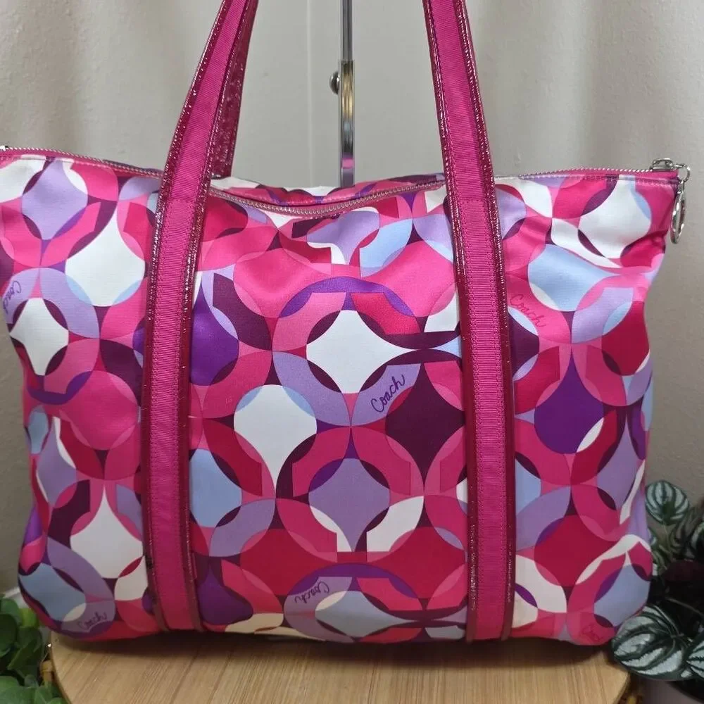 Coach Poppy Kaleidoscope Glam Tote | Pink Purple Y2K Shoulder Bag | Style M0985-